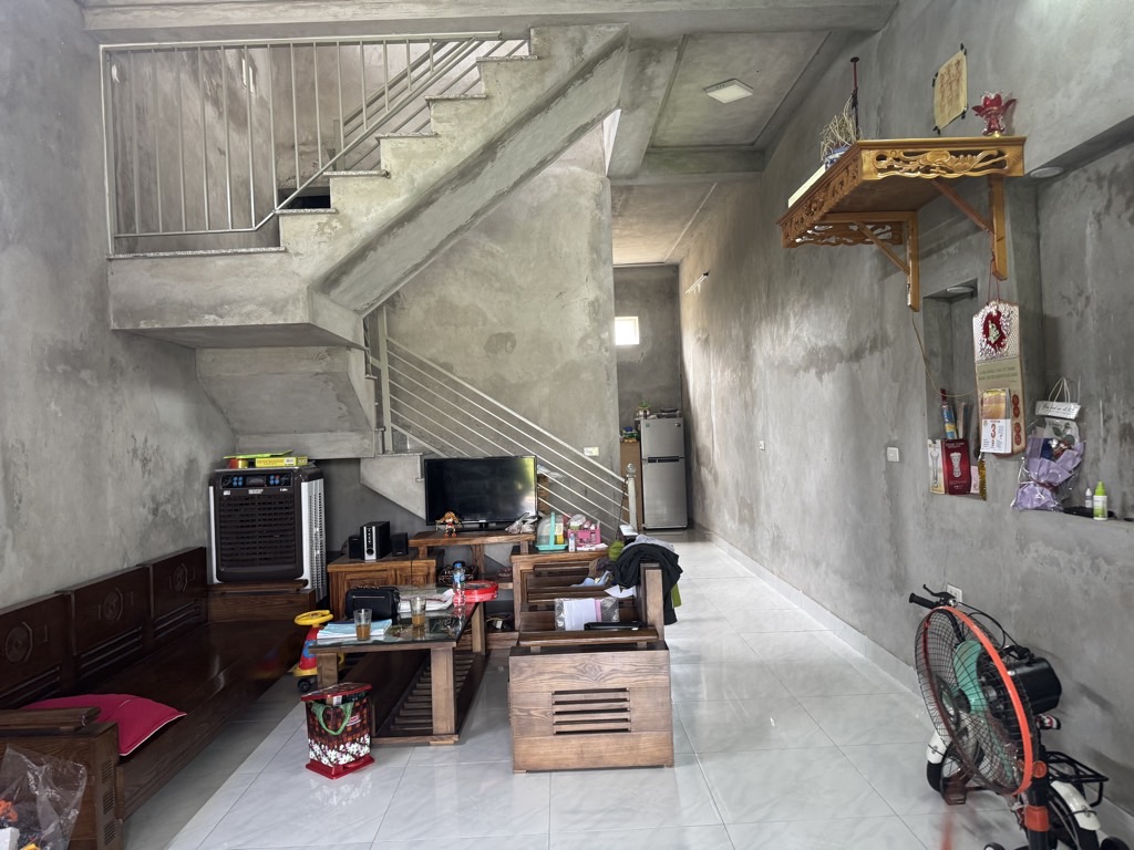 BÁN NHÀ PHỐ TẠI MÊ LINH